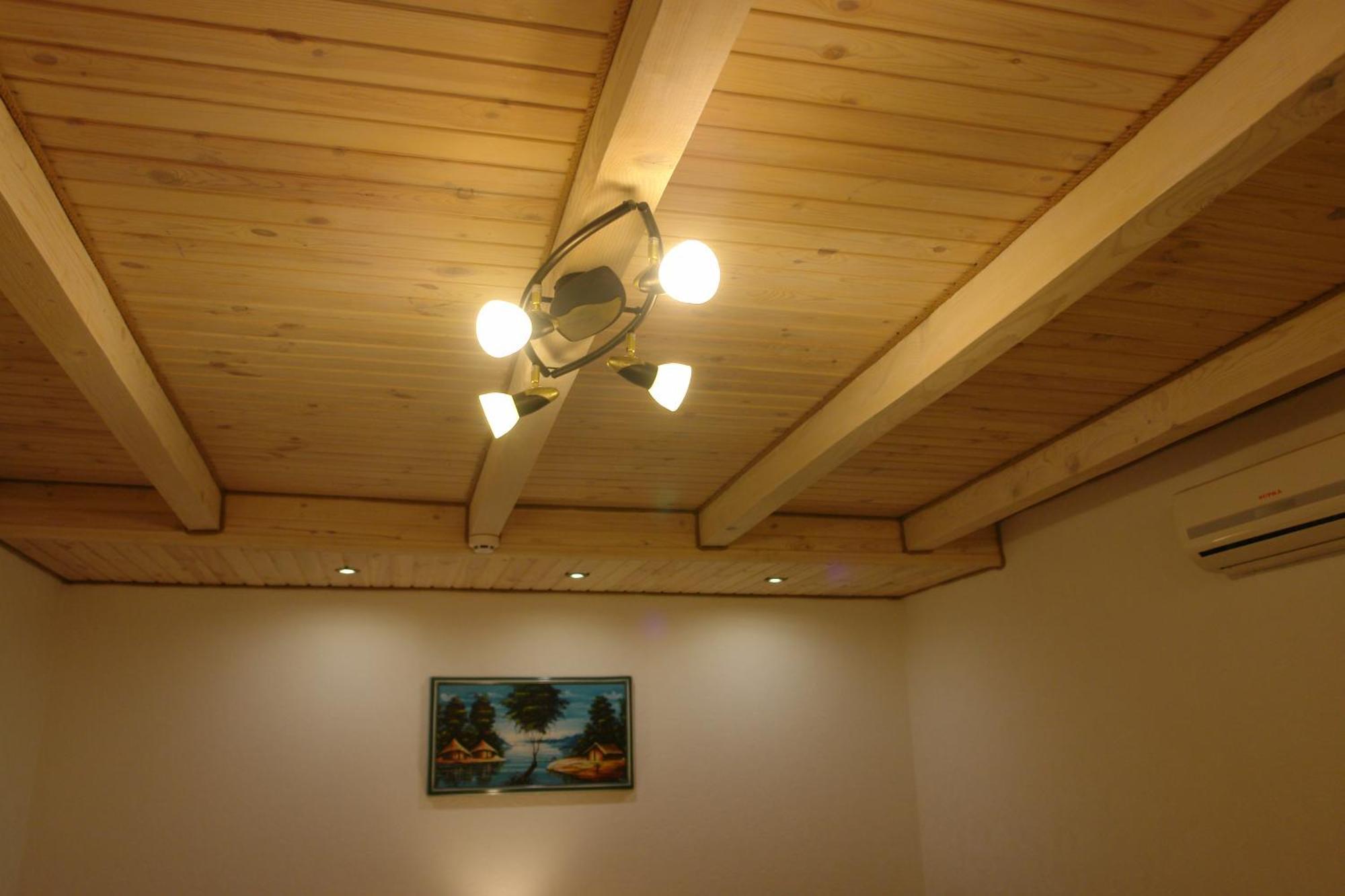צ'ורנומורסק Hotel Sicilia מראה חיצוני תמונה